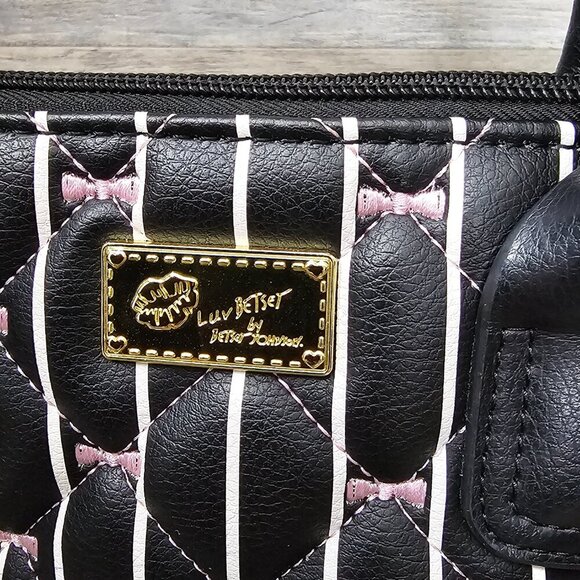 Betsey Johnson Quilted Embroidered Bows Dome Black and Pink Crossbody Bag - Picture 3 of 10